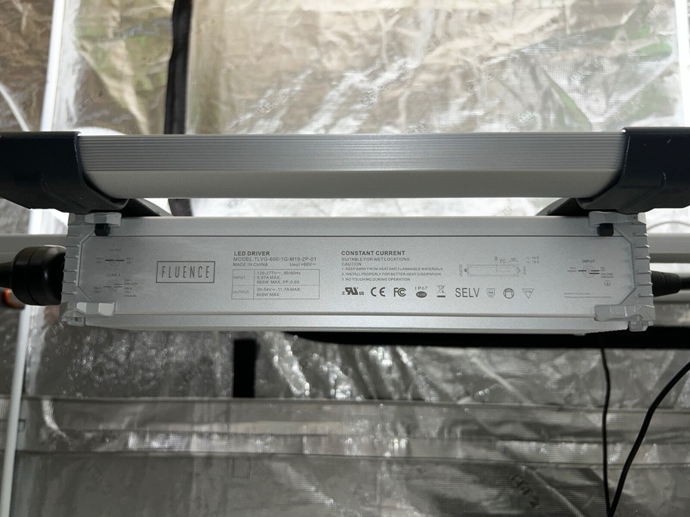 Fluence Spyder Fang 600W LED