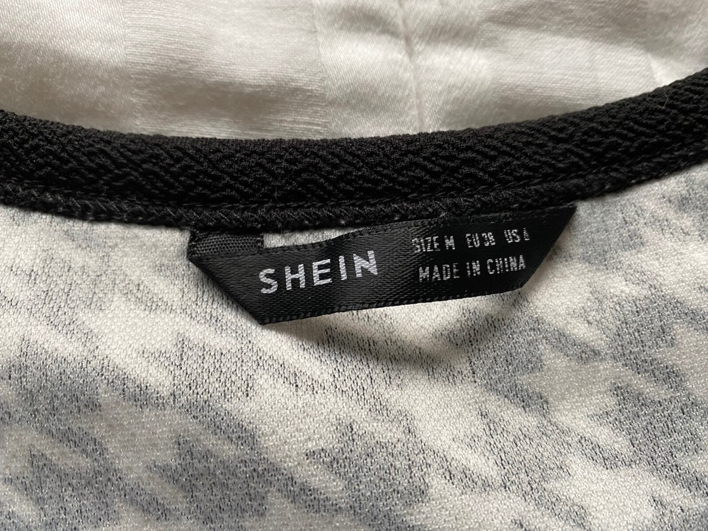 Wimens Shein Black and White Pattern Top and Trousers Set Size Medium