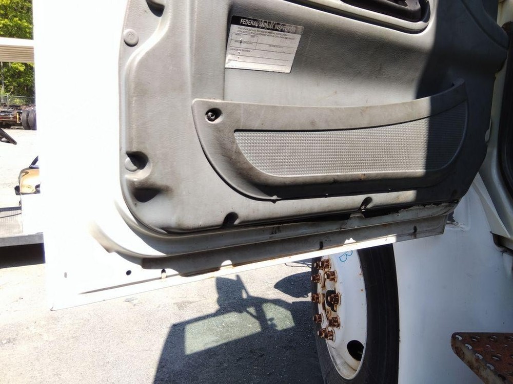 For 2007 INTERNATIONAL 4300 2002-2020 DOOR ASSEMBLY Left , MD