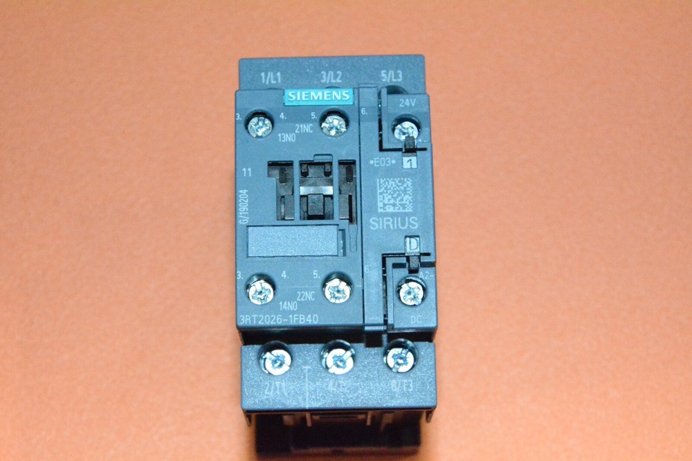 Siemens 3RT2026-1FB40 Contactor