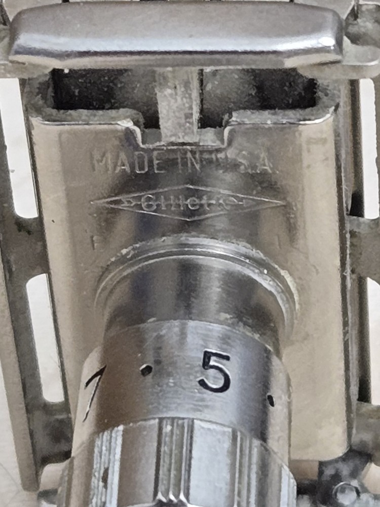 Vintage Gillette Adjustable Razor E1