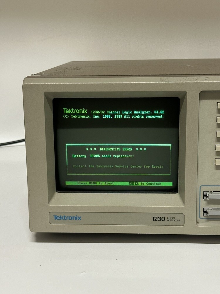 Tektronix 1230 ~ 32-Channel Logic Analyzer ~ Working / Broken Handle / READ