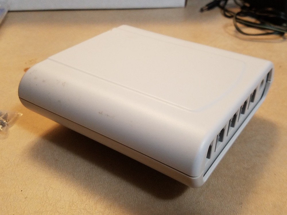 Command Communications ComSwitch 3.0 Shares Phone line between multiple devices