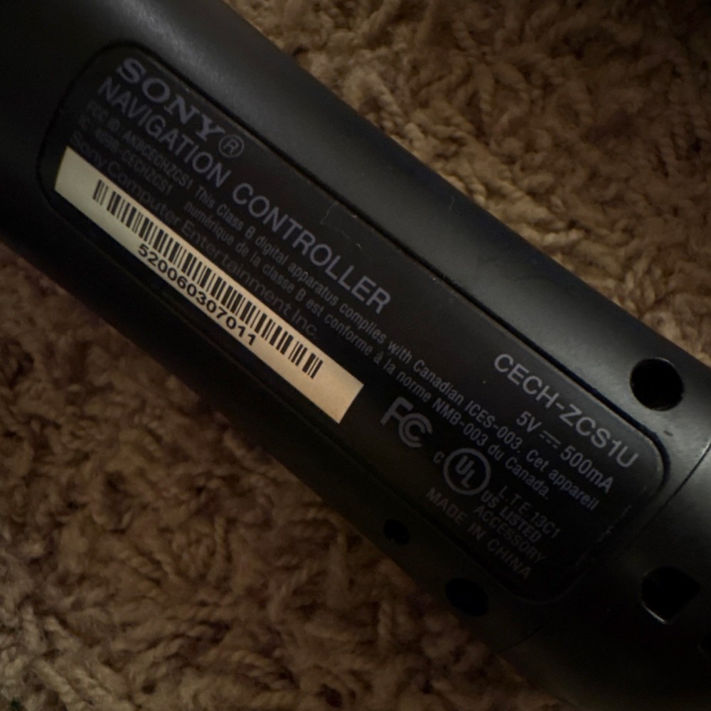 Sony Move Motion Controller CECH-ZCM1U & Navigation Controller CECH-ZCS1U (2 ea)