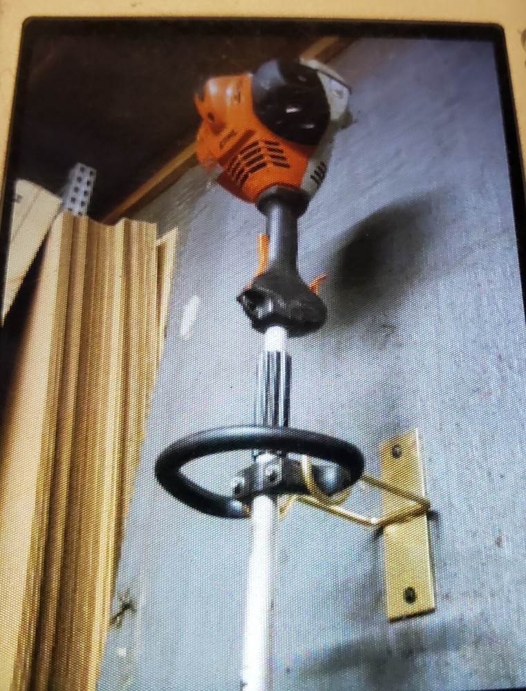 Weed Eater Hanging Bracket