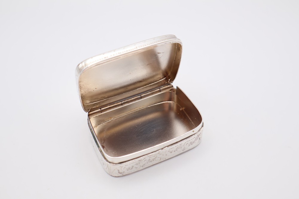Contemporary Solid Silver Snuff Box Hallmarked Sheffield 2002