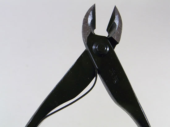 Kaneshin Bonsai Tools "small branch cutter" with spring 110mm #2B