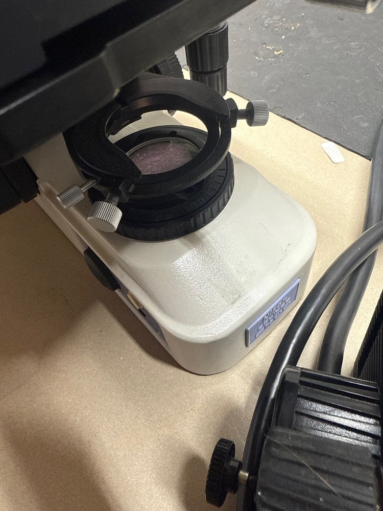 Nikon Eclipse E400 Microscope