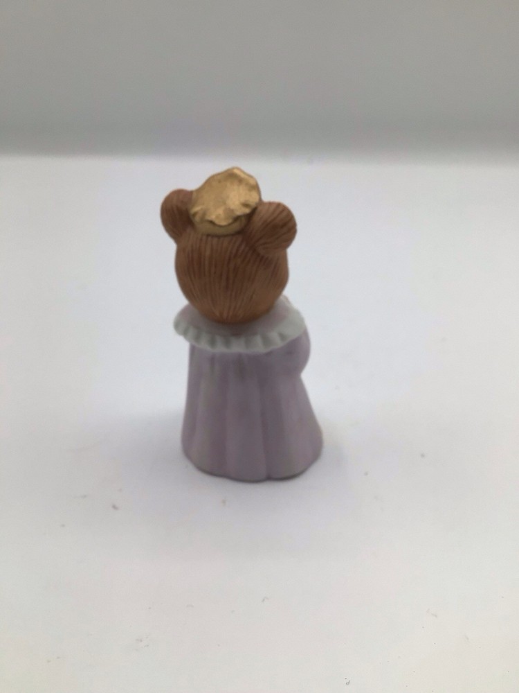 Homco Bear Figurine 1426 Queen