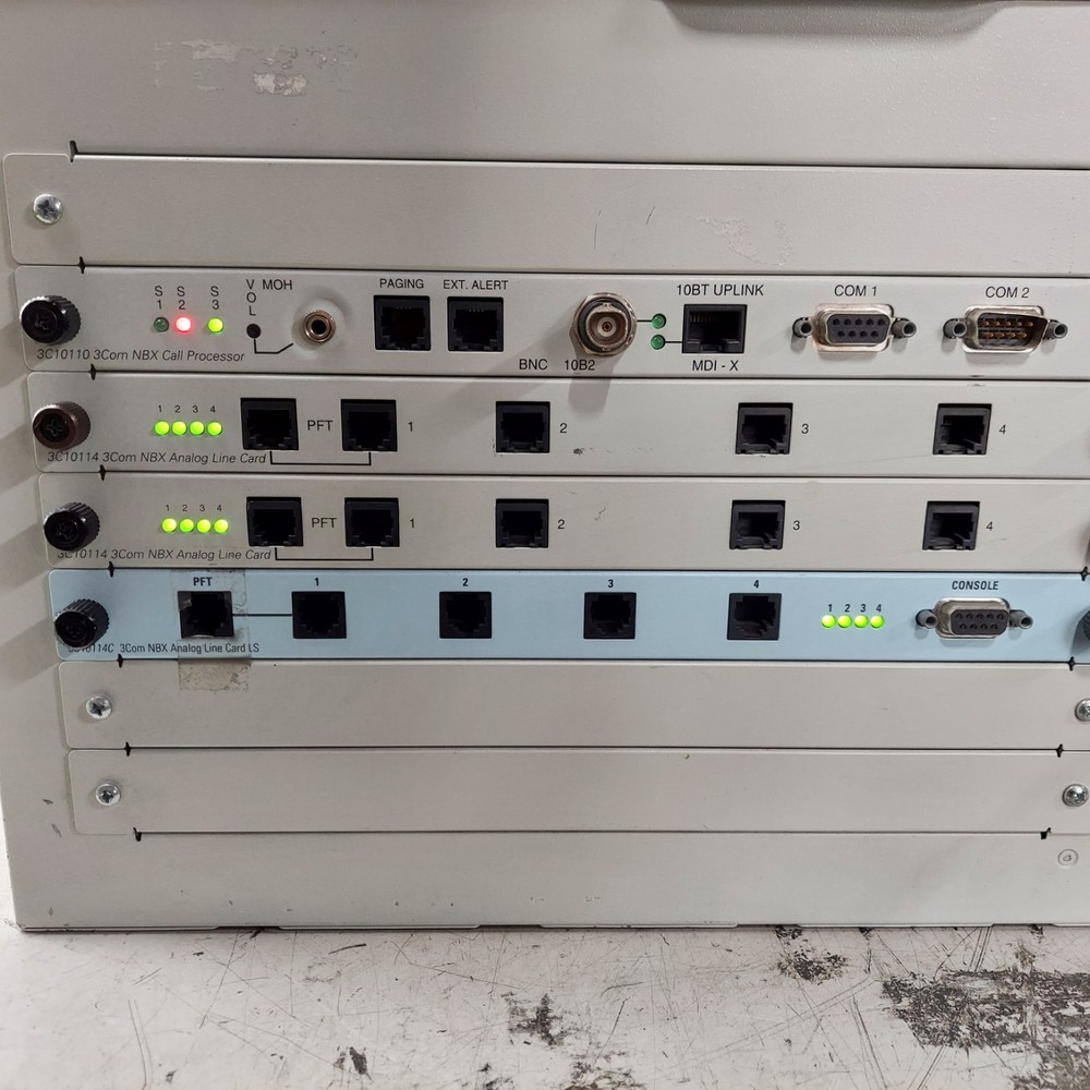 3COM NBX 100 COMMUNICATION SYSTEM - NO HDD