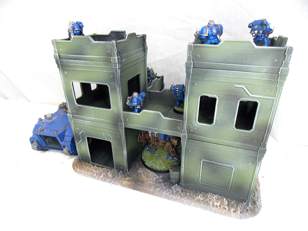 WARGAMING TERRAIN PAINTED BUILDING