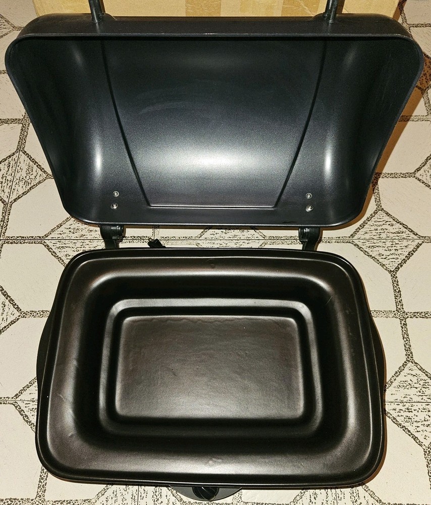 Rival Crock Pot BBQ PIT BB300 New- Open Box