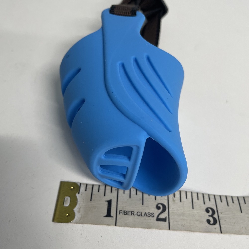 Anti Bite Duck Mouth Muzzle Adjustable Small Snout circumference 6"x 2-3.5" Leng