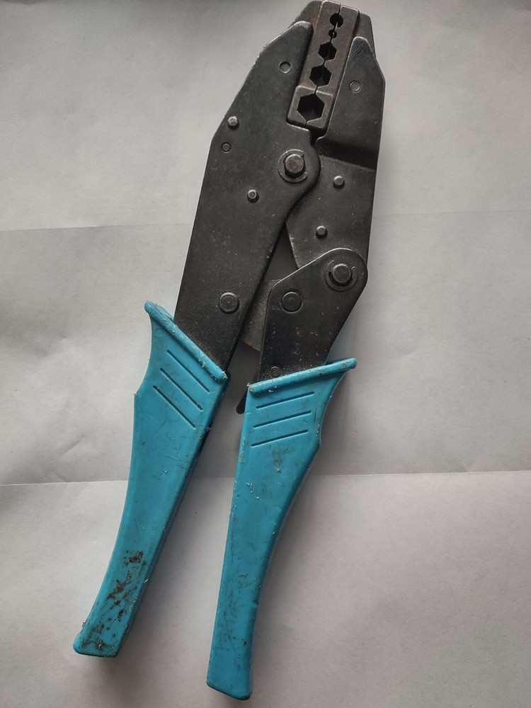 Used crimping wire lug tool. In good shape.