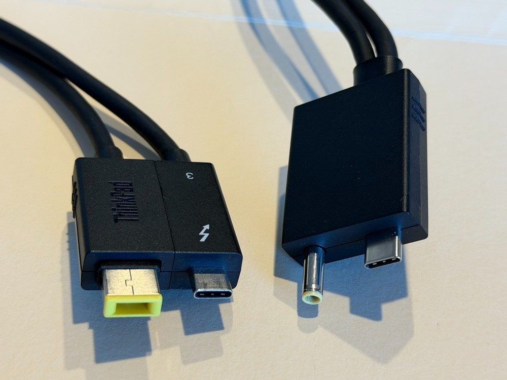ThinkPad Thunderbolt 3 Workstation Dock Split Cable SC10Q68201 Black