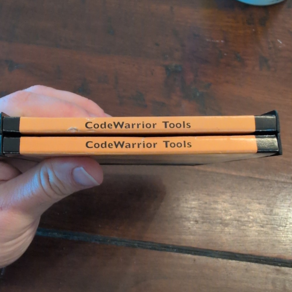 RARE - CODE WARRIOR TOol/Reference D11131 ACADEMIC EDITION FOR WIN 95/NT MacOS