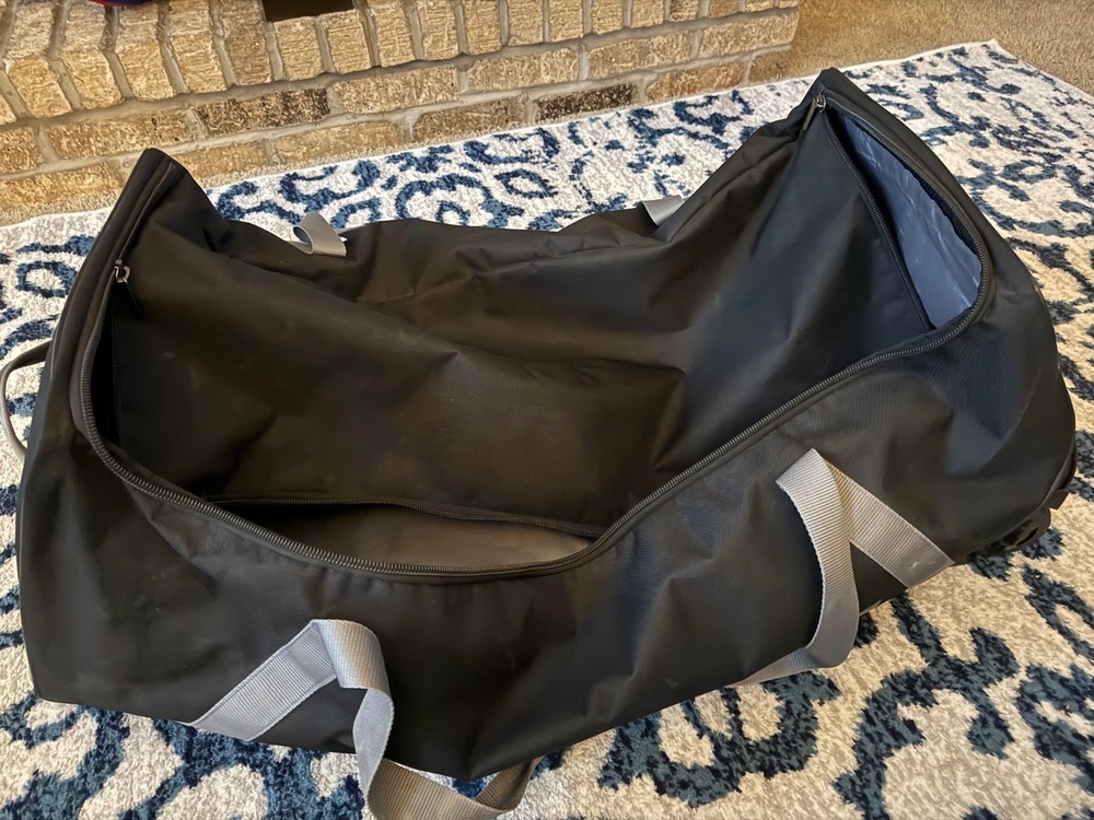 baseball wheeled catcher bag