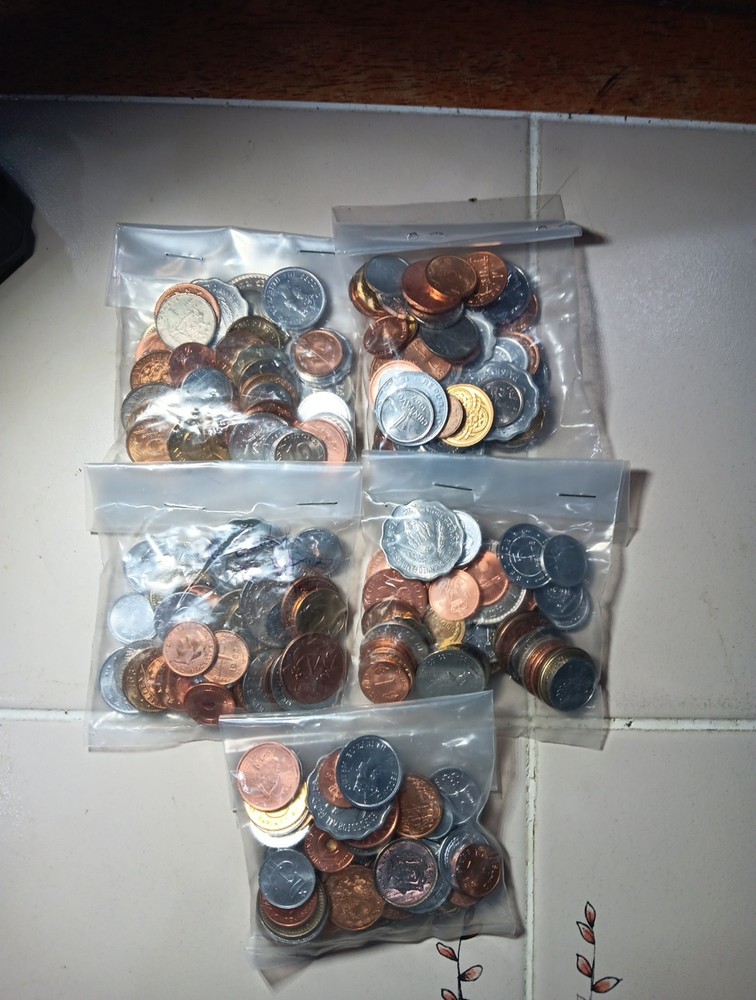 50 Different Coins from 50 Different Countries - Most Uncirculated