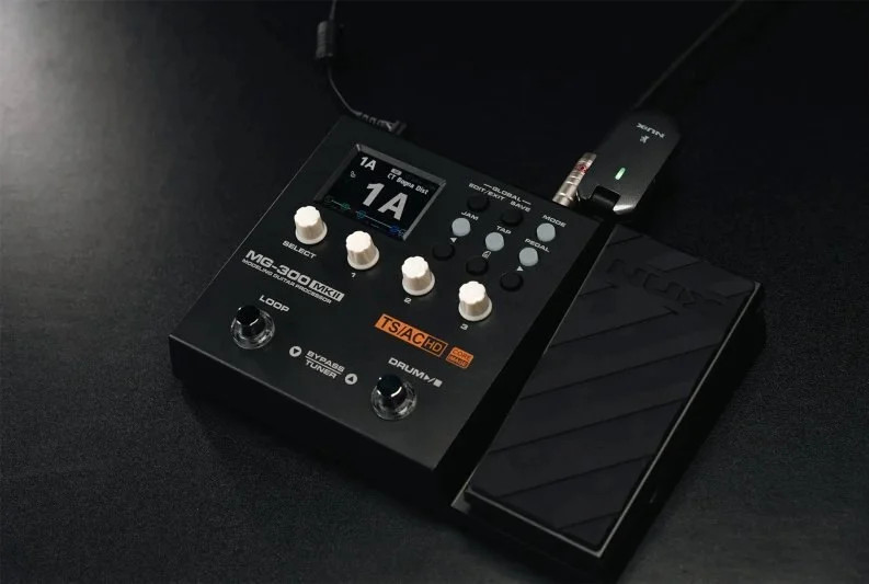 NUX MG300MKII MODELING GUITAR PROCESSOR