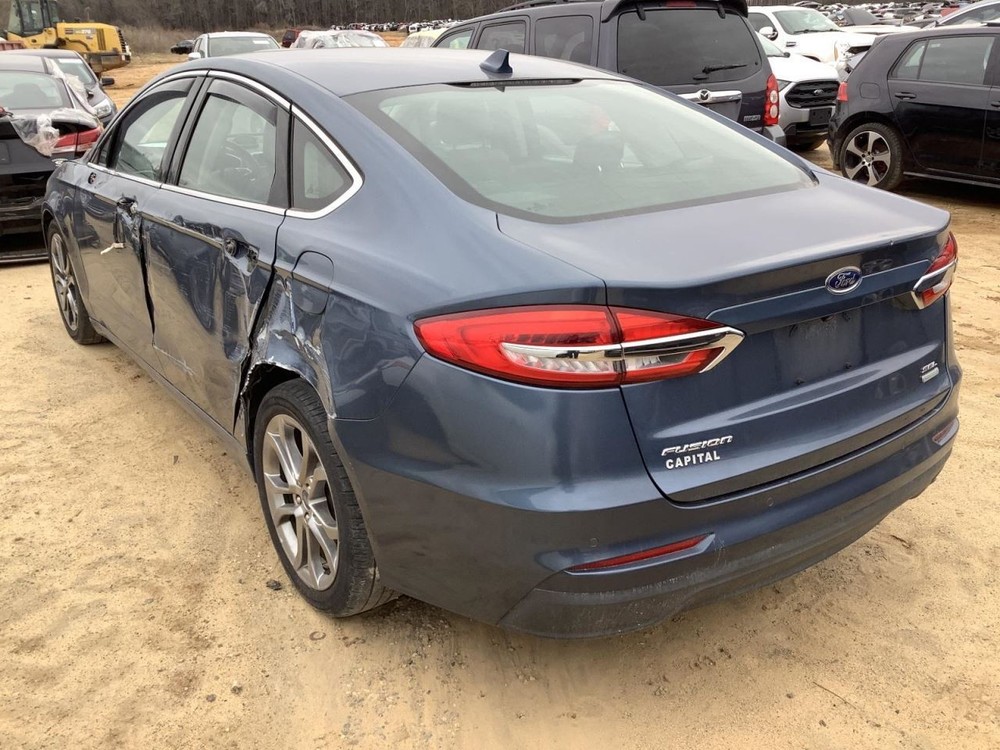 Fuse Box Engine With Rain Sensor Fits 17-20 FUSION 4937178
