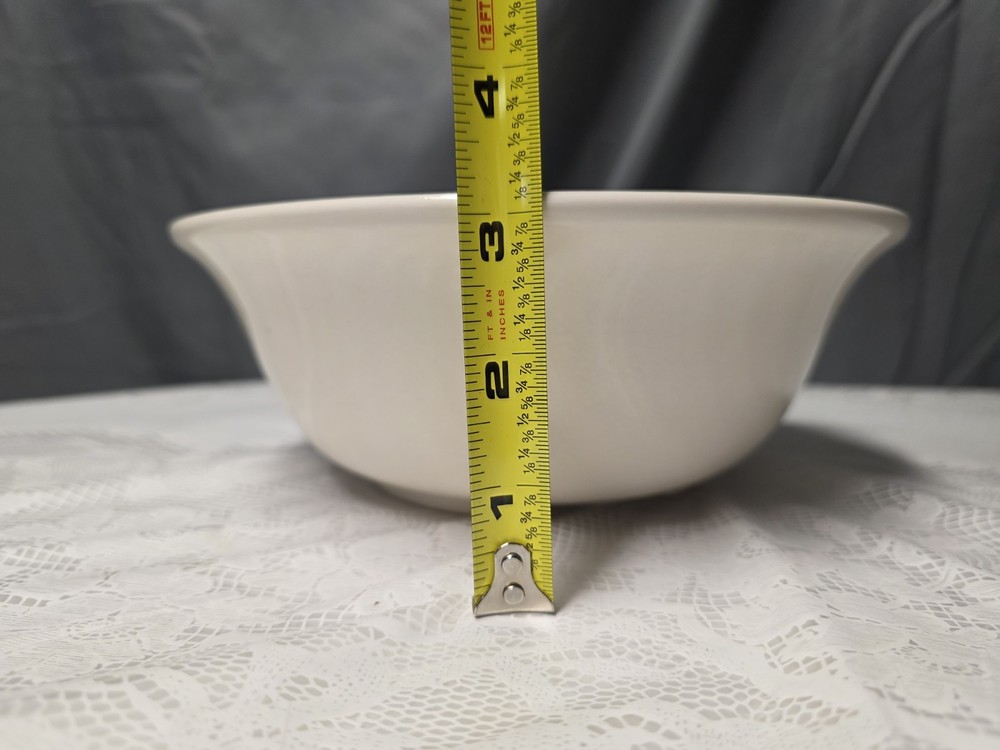 B & F Fruit Strainer Bowl