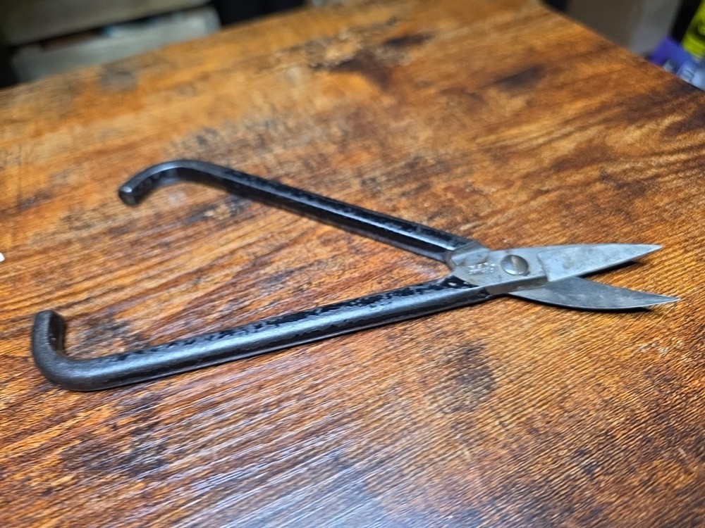 VINTAGE CLAUSS USA 7" Snips