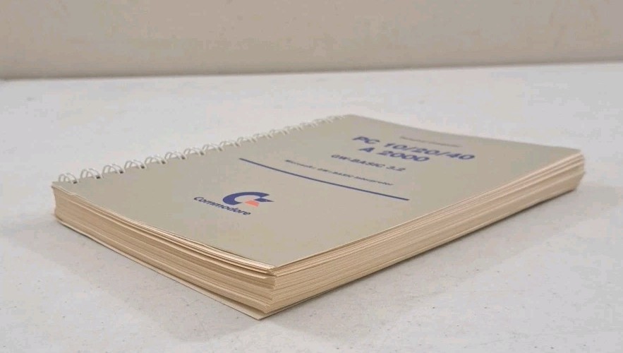 VTG 1986-User's Guide PC 10/20/40 A 2000-GW-Basic 3.2 Commodore