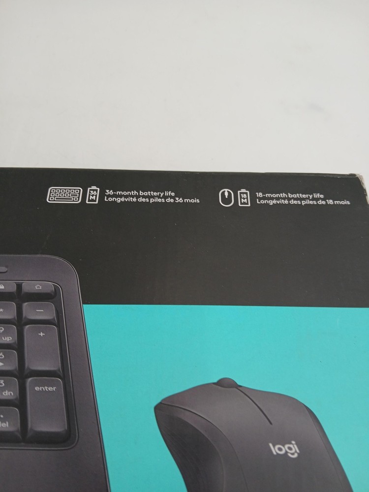 Logitech MK540 Advanced Wireless Keyboard Mouse Combo Black USB New Open Box