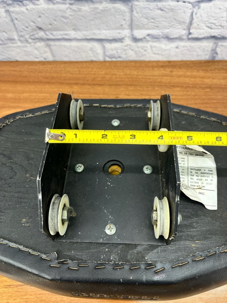 Precor 612 Rowing Machine Replacement Padded Seat (Missing 1 Roller)