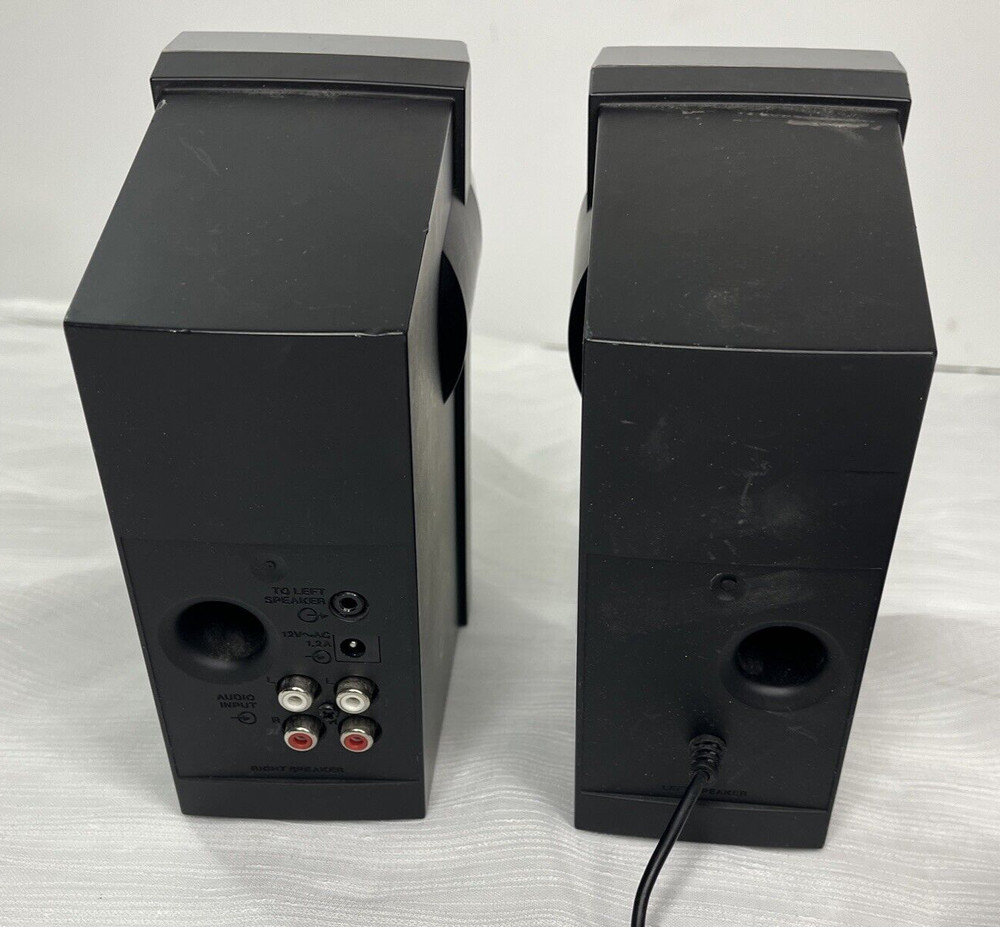 Bose Companion 2 Series II Multimedia Computer Speaker System
