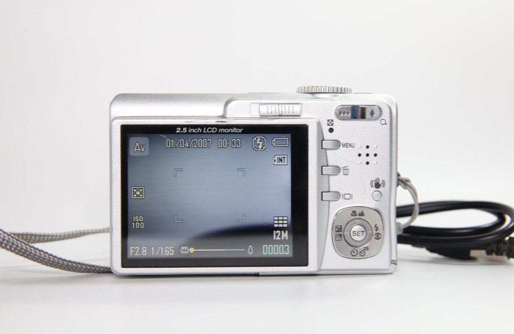 Technika Pro SH-C350 12MP Compact Digital Camera - TESTED