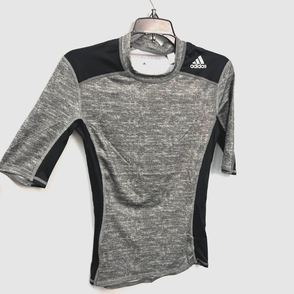 Adidas Techfit Gray & Black 1/2 Sleeve Compression Base Top Men's Multiple Sizes