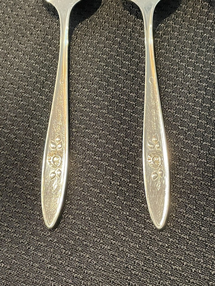 3 Oneida Community Stainless Burnished Handles Teaspoons 6 1/8”