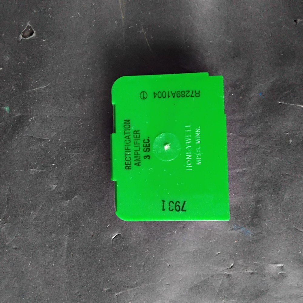 Honeywell Recitification Amplifier R7289A100 ($85 OBO)