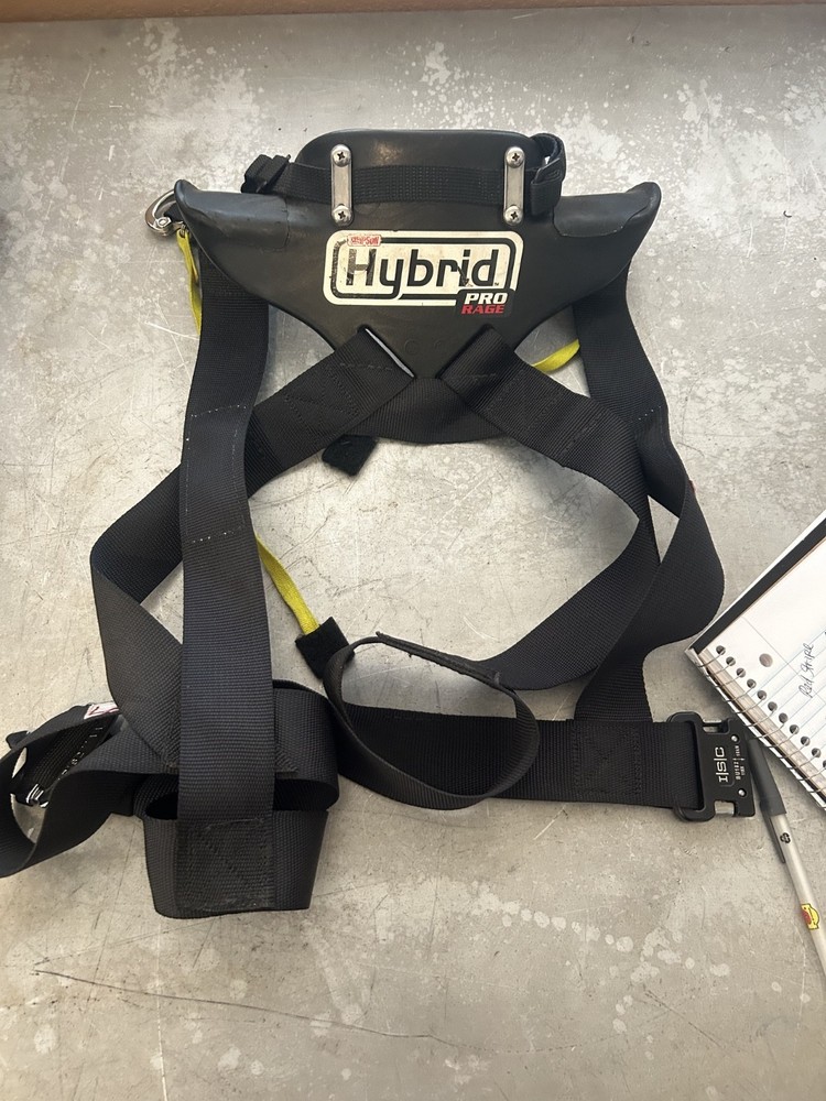 Simpson Hybrid Pro Range Hans device drag racing