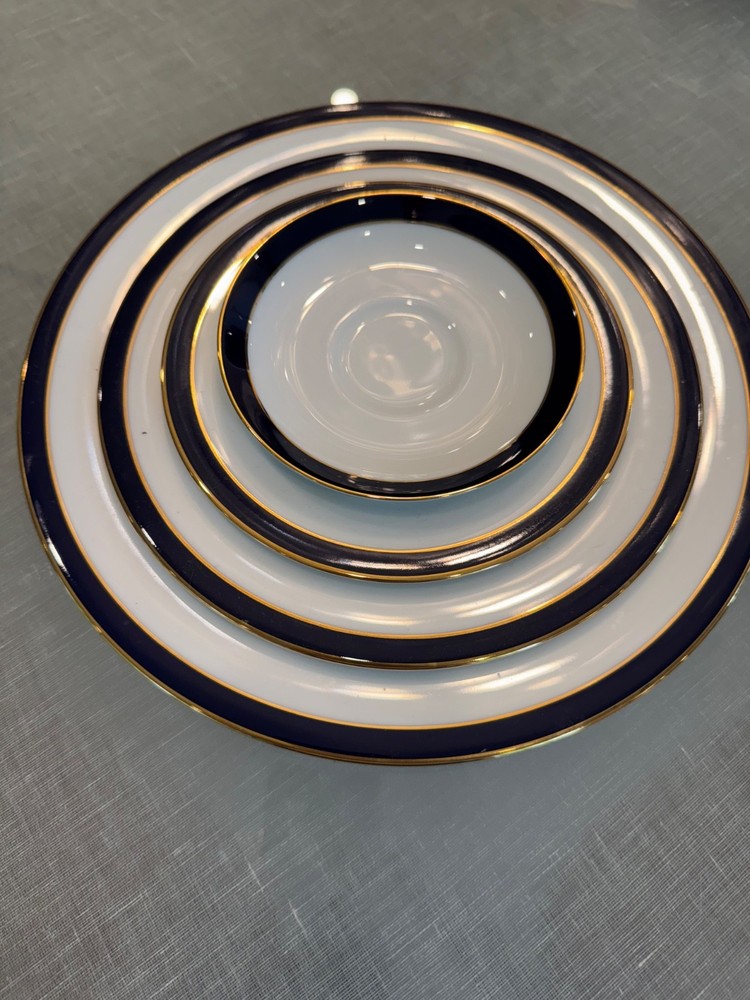 Noritake Fremont Dinnerware Ser, Service for 6