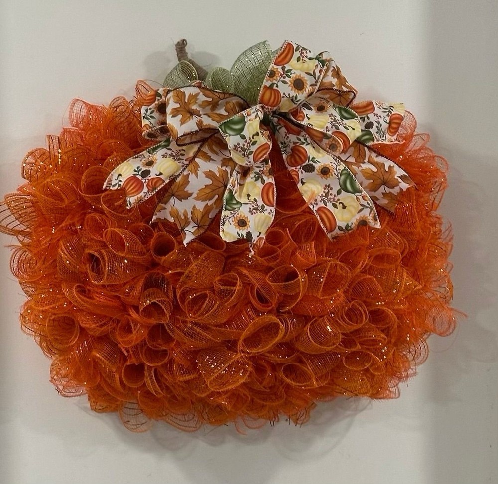 FALL PUMPKIN WREATH
