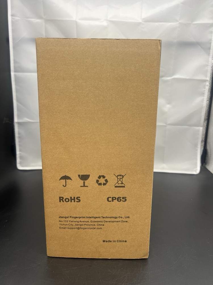 Pineworld Biometric Safe