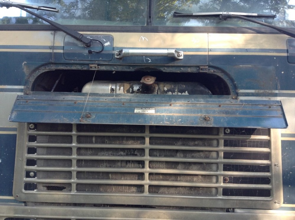 International 9670 ALUMINUM FRONT Panel