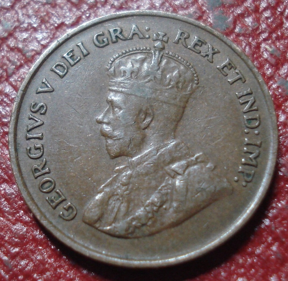 1920 CANADA SMALL CENT IN FINE-VF CONDITION