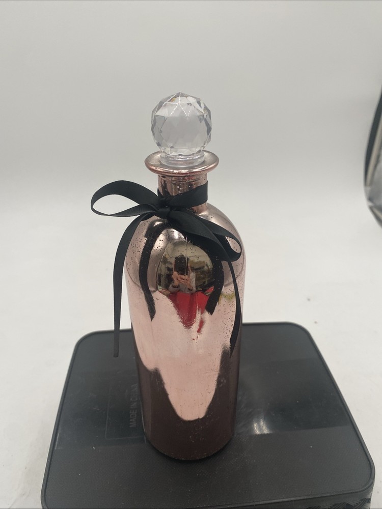 Decorative Glass Bottle With Plug As A Cap