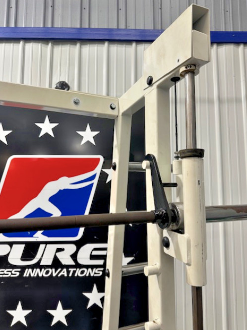 Maxicam | Plate Loaded Smith Machine