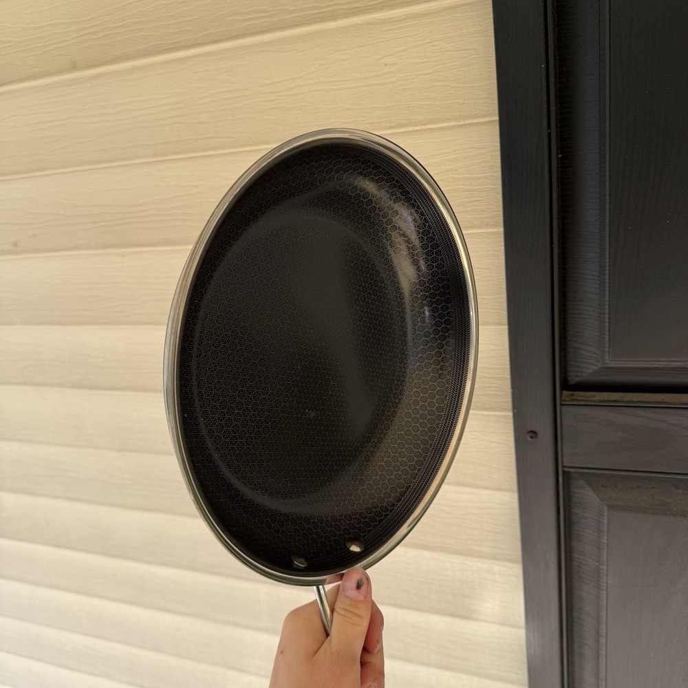 Hexclad Hybrid Cookware 8 Piece Set Preowned Great Condition