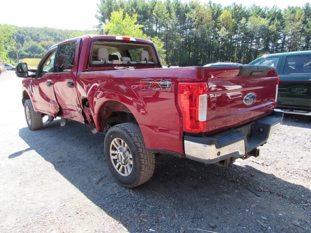 F250SD 2017 Glove Box 1077469