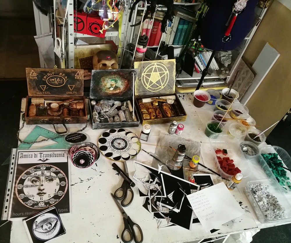 Spell box witchcraft kit ritual magic wicca pagan witch oracle box