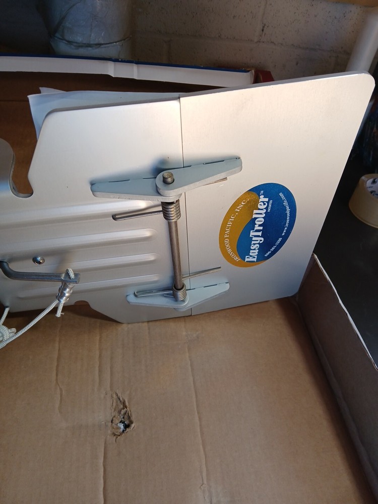 EasyTroller Hinged Plate 016.1 ironwood pacific s2