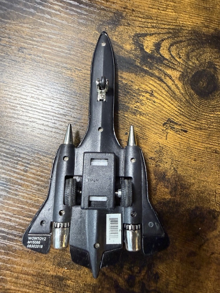 DIECAST AIRPLANE METAL 976 BLACKBIRD U.S. AIR FORCE PULL BACK ACTION 8''.