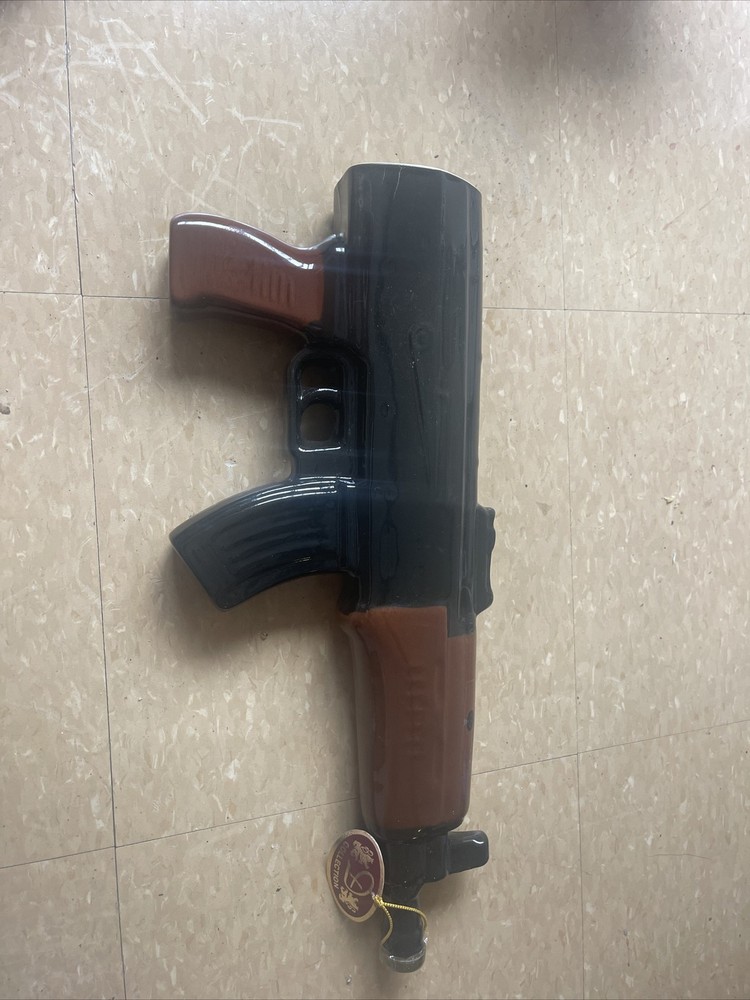 Ceramic Kalashnikov, Empty