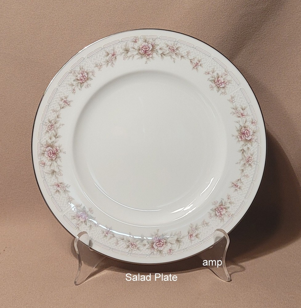 Noritake Thornton 3160 (4 Piece) Place Setting EXCELLENT!