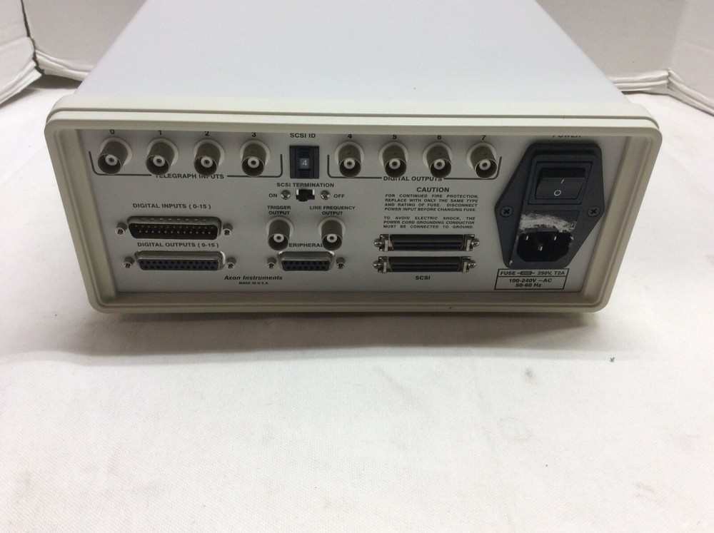 Axon Digidata 1322A 16-Bit Data Acquisition System - Working